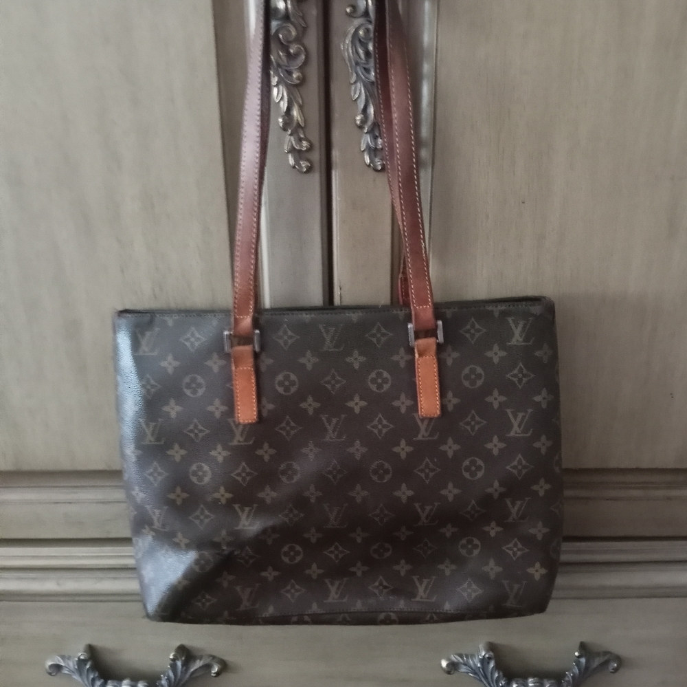 Authentic Louis vuitton